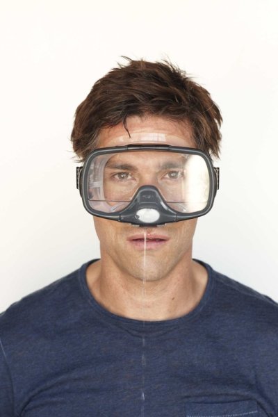 009_GOGGLES_241Celebrity_Fashion_Advertising